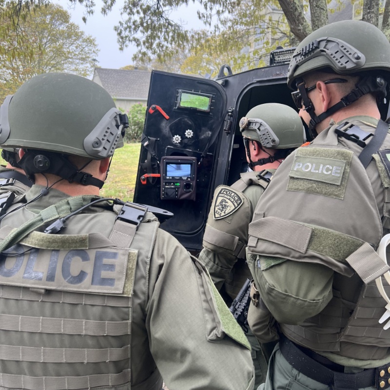 tactical team using Innvotronics tactical robots in Law Enforcement